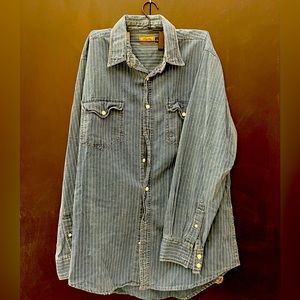 Roper Mens Button Down.  100% cotton